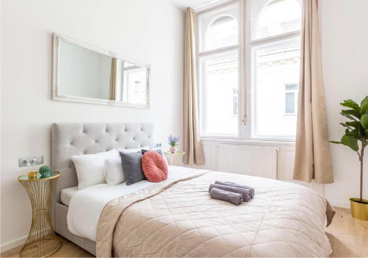 Apartment Exclusive Veres Palne By Cavaland